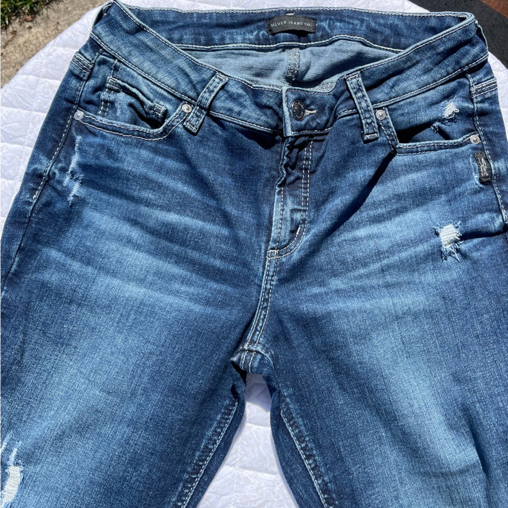 Silver Jean Co Distressed Mid-Rise